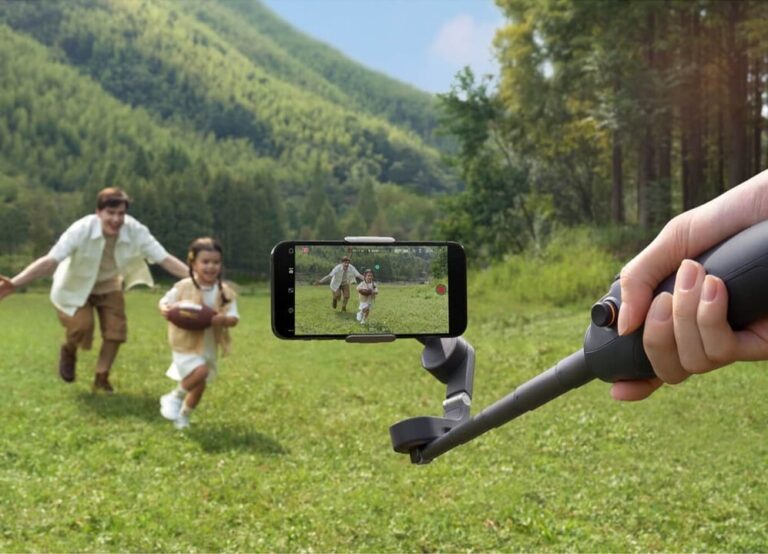 DJI Osmo Mobile 6 3-Axis Gimbal Stabilizer for Smartphones